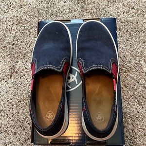 Women’s slip on casual shoes. Only worn one time
